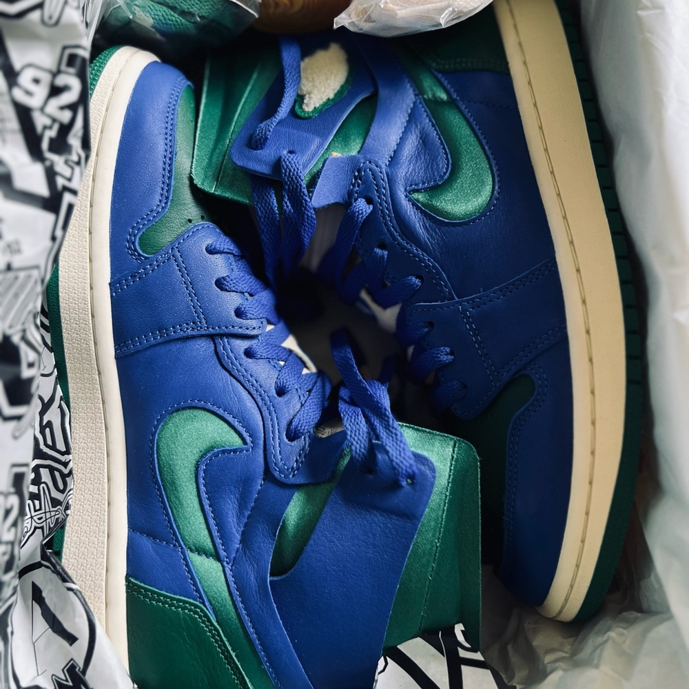 Aleali May x Wmns Air Jordan 1
High Zoom Comfort 'Califia' - Picture 2 of 6